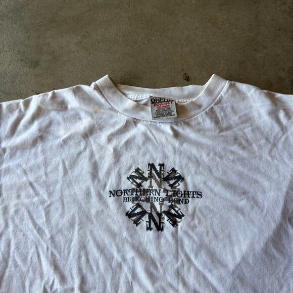 VINTAGE 90S NORTHERN LIGHTS MARCHING BAND T-SHIRT GRAPHIC MENS XL SMALL HOLE - Picture 3 of 6